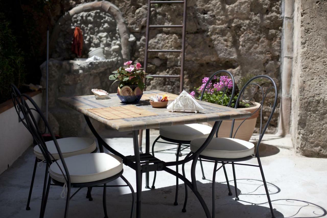 Donna Rosa Accommodation Tropea Exterior foto