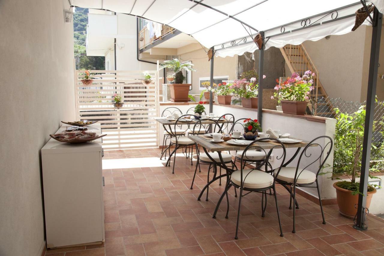 Donna Rosa Accommodation Tropea Exterior foto