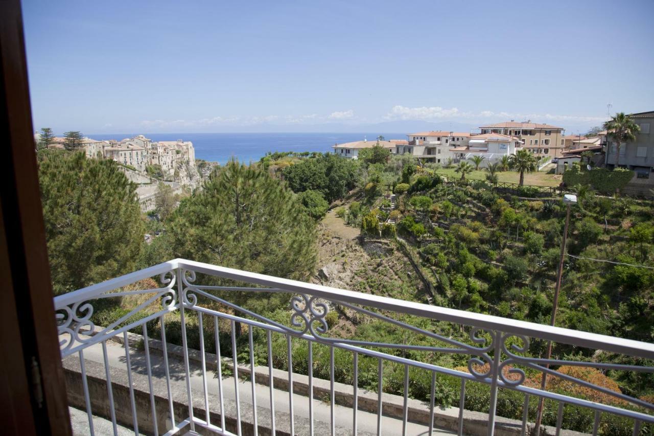 Donna Rosa Accommodation Tropea Exterior foto
